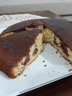 عکسی از دستور کیک دو رنگ ساده 🥧