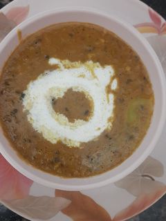 दाल मखनी (Dal makhani recipe in hindi) रेसिपी मुख्य फोटो