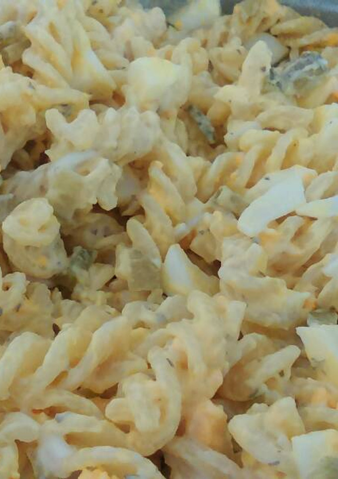 A picture of Simple egg & macaroni salad.