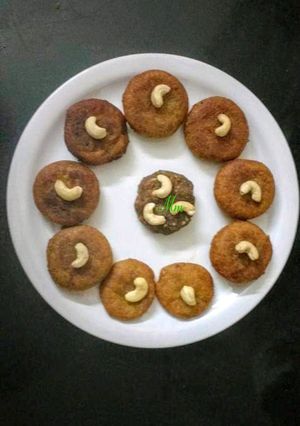 A picture of (Semolina) Sooji Kakara Pitha.