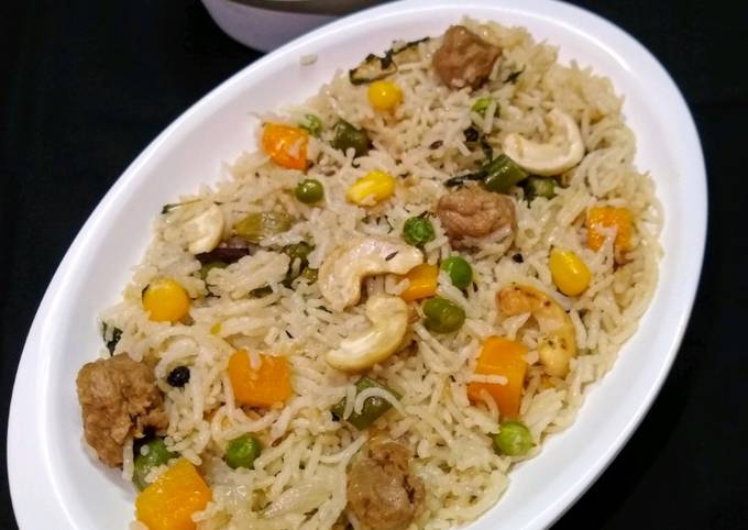 Step-by-Step Guide to Prepare Favorite Vegetable Pulao
