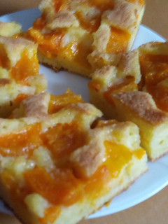 Sárgabarackos pite recept fotója