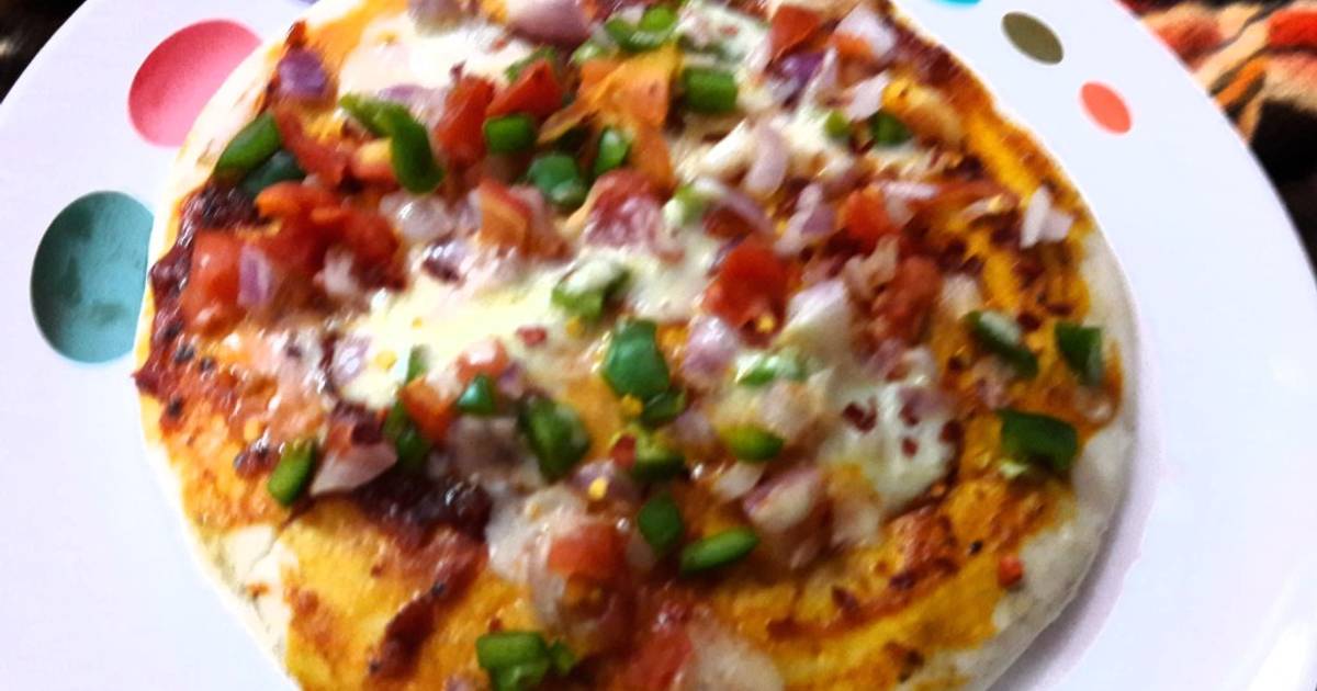 Onion.Capsicum Pizza Recipe by Geeta Khurana Cookpad