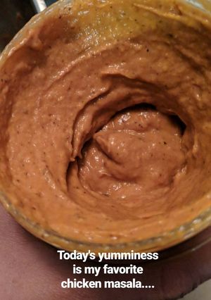 A picture of Universal Gravy Masala.