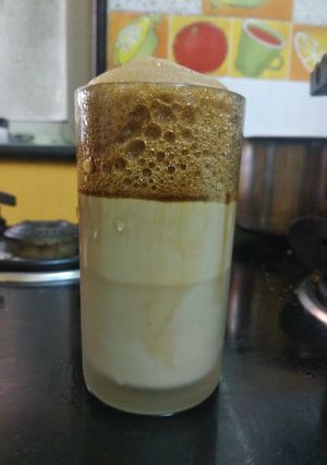 A picture of Dalgona coffee.