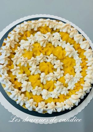 Une photo de TARTE A L’ORANGE MERINGUÉE