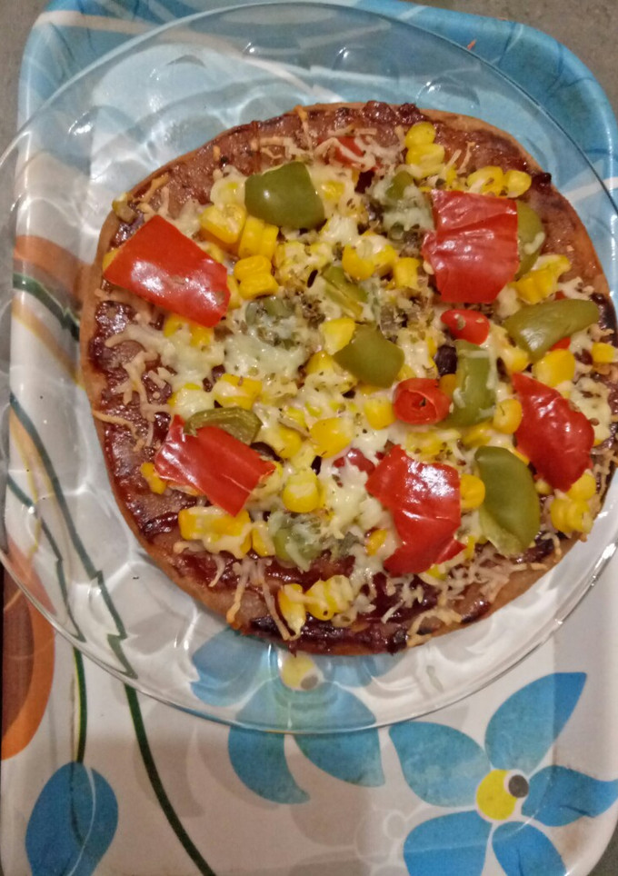 પીઝા(pizza recipe in Gujarati recipe in gujarati) રેસીપી મુખ્ય ફોટો