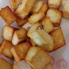 A picture of Fried paneer.