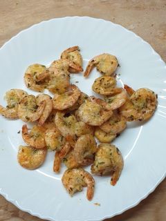 Zöldfűszeres garnéla recept fotója