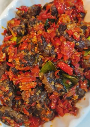 Foto resep Dendeng balado basah dengan sambal daun jeruk