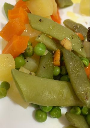 Una foto de MC Smart - Acompañamiengo menestra de verduras al vapor