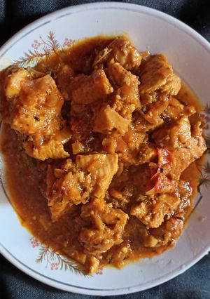 চিকেন কারি (Chicken curry recipe in Bengali) রেসিপির প্রধান ছবি