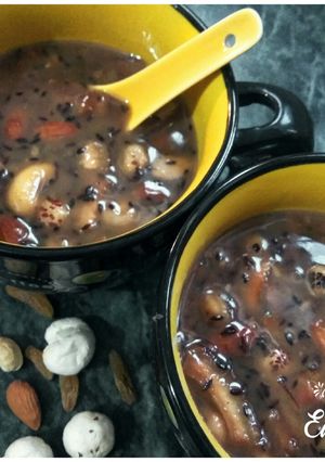 A picture of Dryfruits Jaggery soup.