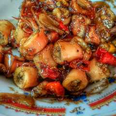 A picture of Cumi Asin Pedas.