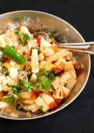 सफरचंद कोशिंबीर (safarchand koshimbir recipe in marathi) रेसिपी चे मुख्य फोटो 