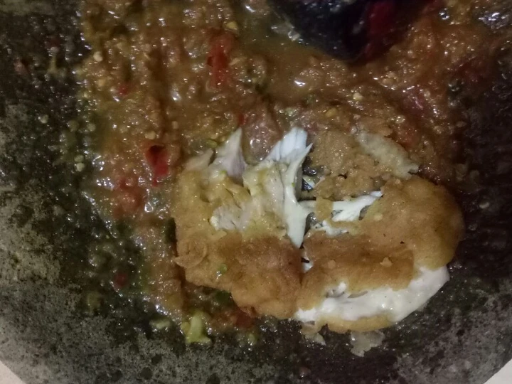 Cara Gampang Membuat Resep Ayam Geprek Krispi Seuhah yang Bisa Manjain Lidah Anti Ribet, Lezat