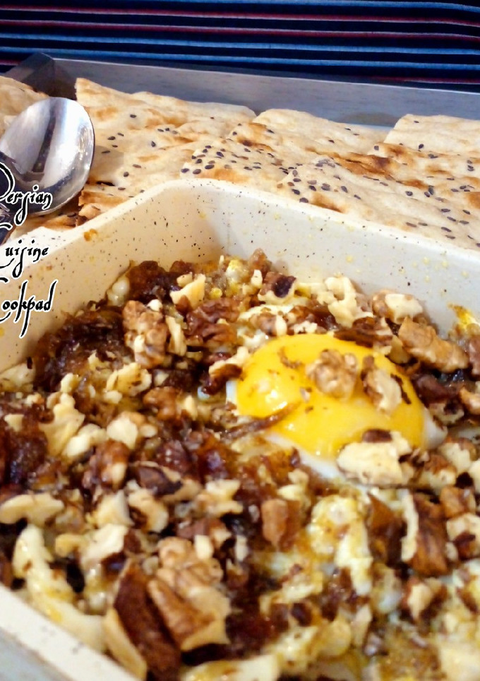 A picture of Ghisava (dates version).