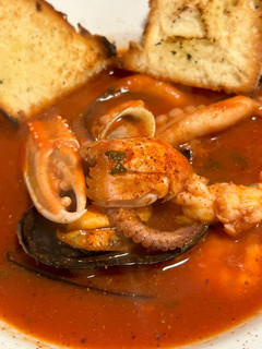 Foto di Zuppa di pesce alla buzara (a modo mio)