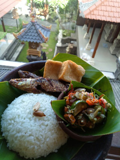 Foto resep Kembung goreng sambal matah