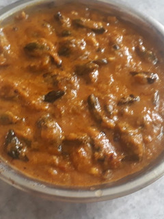 அதலக்காய் குழம்பு (Athalakkai kulambu recipe in tamil) செய்முறை முக்கிய புகைப்படம்