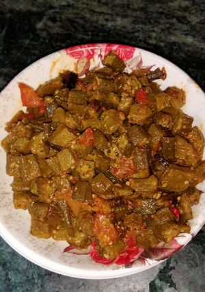 मसाला भिंडी (Masala bhindi recipe in hindi) रेसिपी मुख्य फोटो