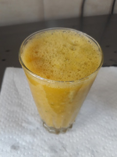 A picture of Mango and cucumber smoothie.