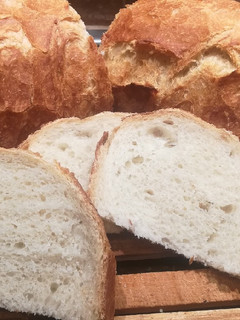 Fehér kenyér előtésztával recept fotója