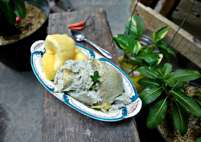 Resep Aunu Senebre Khas Papua Barat oleh Chika Rahmadafani - Cookpad