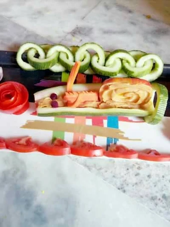 Recipe Cucumber snail or chain&mldr;And flower salad the So Delicious So Delicious