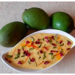 A picture of Kacche Aam Ka kheer.
