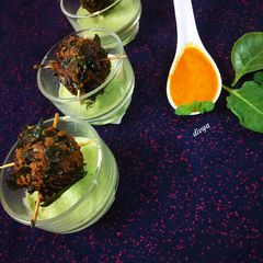 A picture of Palak panner bombs.