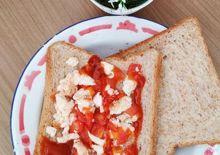 Resep Sandwich roti gandum putih telur tomat untuk diet Anti Gagal