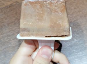 Una foto de Helado de chocolate en molde