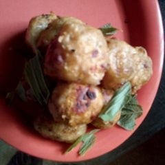 A picture of Yam balls.