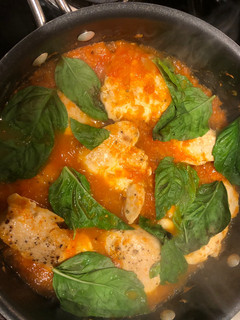 A picture of Tomato Basil Chicken.