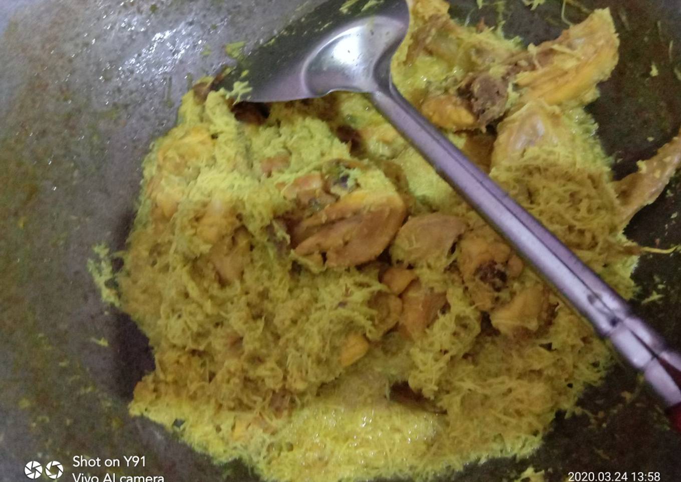Ungkep Ayam Goreng Serundeng