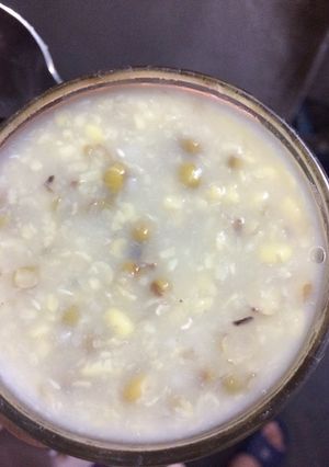 Hình của món Chè khoai môn đậu xanh.