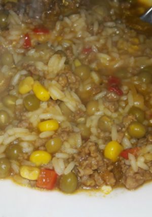 Una foto de Guiso de arroz de mi abuela
