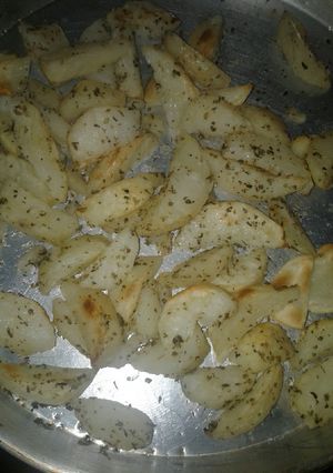 Una foto de Papas al Horno 🌹