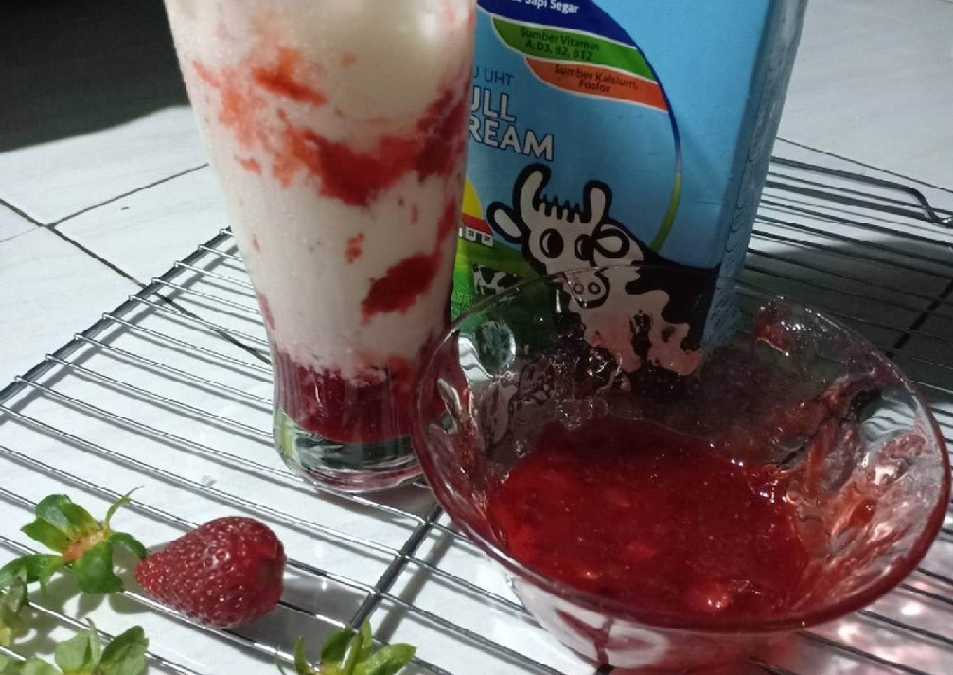 Korean strowberry milk