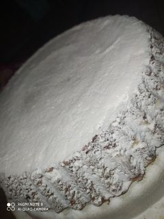 Una foto de Torta de ricota y dulce de frutilla