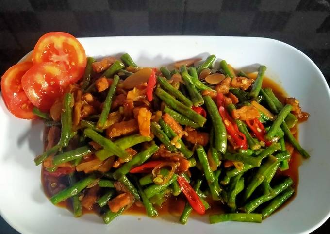 Tumis kacang panjang