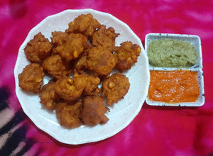 A picture of Corn pakoda.
