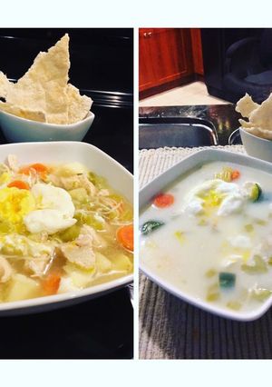 Una foto de Sopa de pollo tipo pizca Andina a lo fit