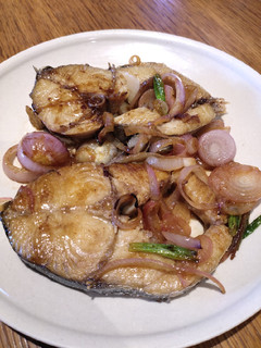A picture of Fried Yellow Fin Tuna.