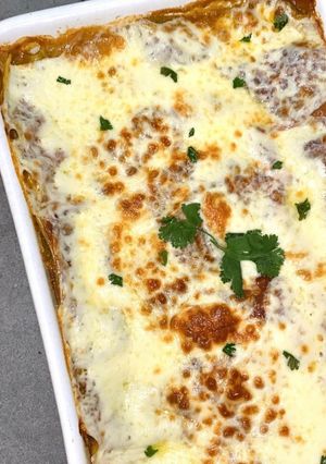 A picture of Lasagna.