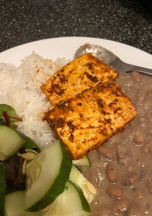 Una foto de Tofu a la olla (versión vegana del pollo a la olla)