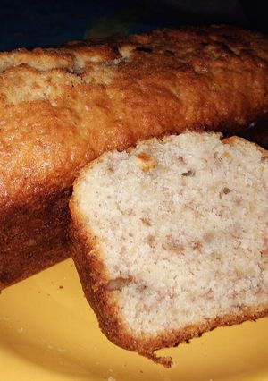 Una foto de Budín de banana 🍌 económico ☺️