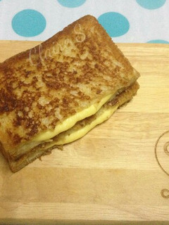 A picture of Grilled Cheese Sandwich.