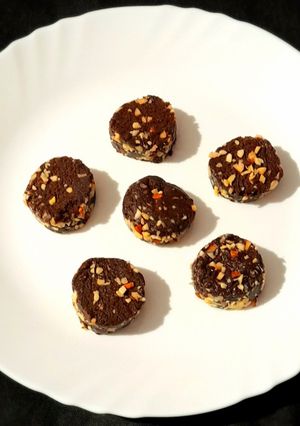 A picture of Nutty Chocolate Roll.